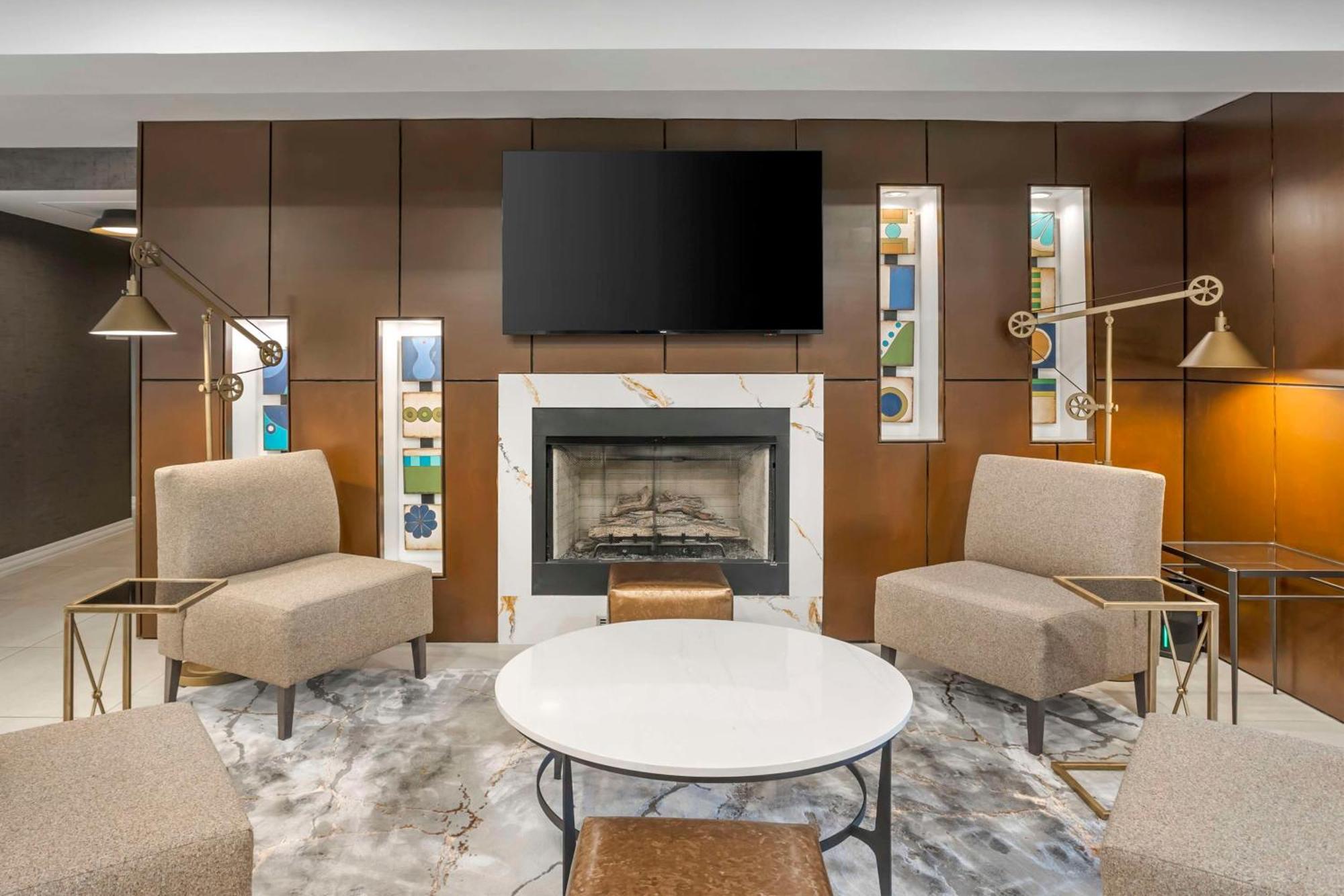 יורק Best Western Plus Heritage Rail Inn & Suites מראה חיצוני תמונה