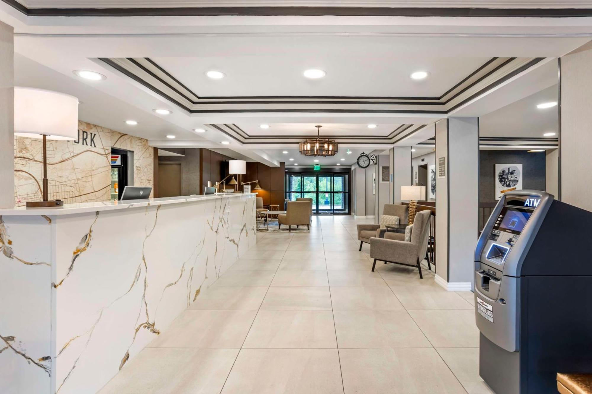 יורק Best Western Plus Heritage Rail Inn & Suites מראה חיצוני תמונה